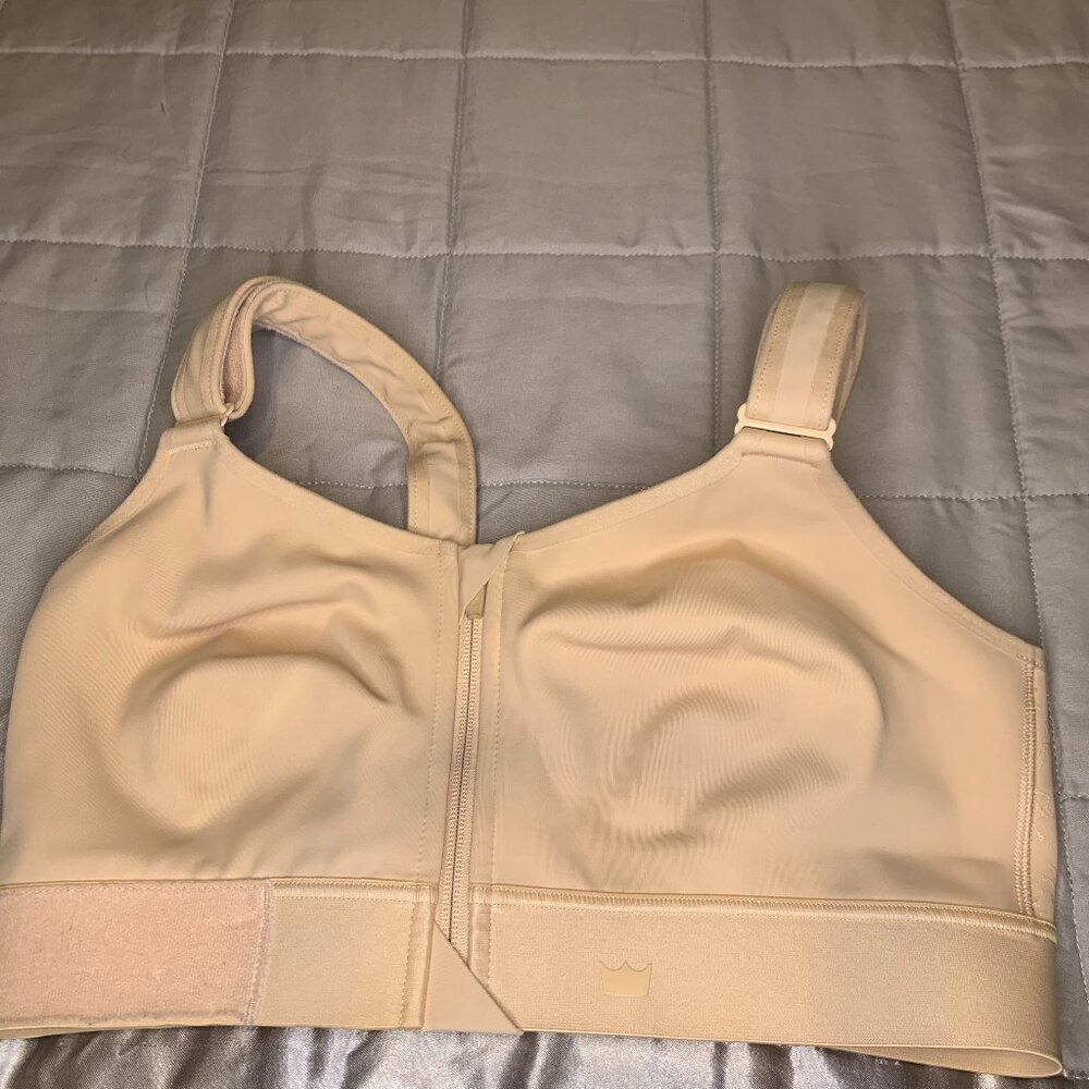 SheFit Flex Sports Bra